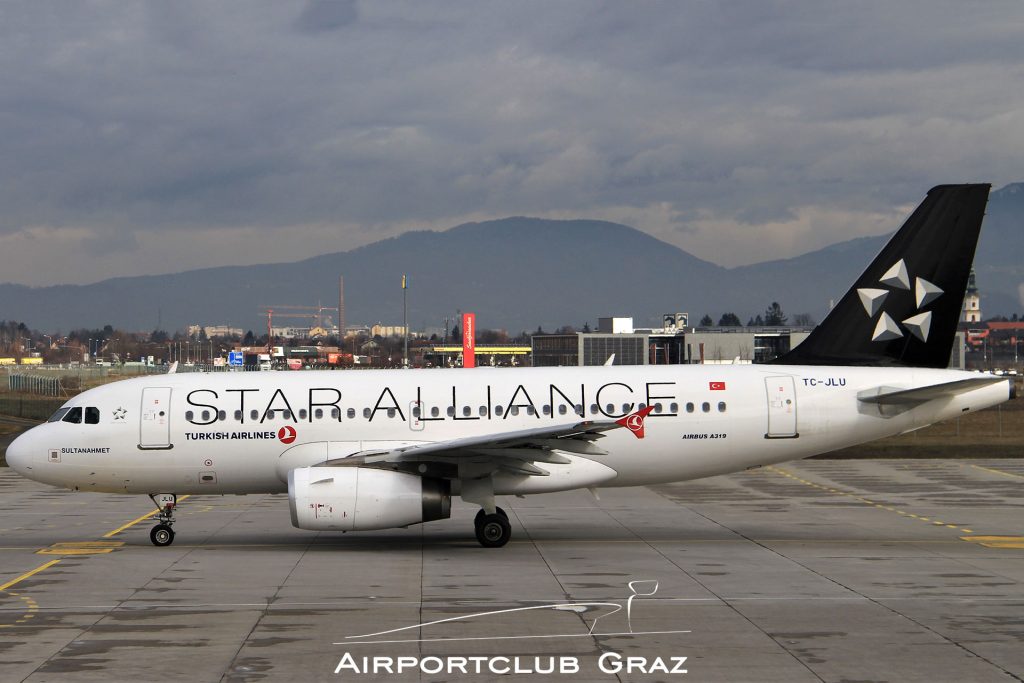 Turkish Airlines Airbus 319-132 TC-JLU