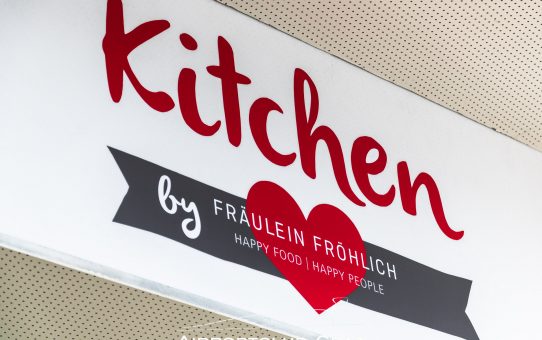 Neueröffnung Kitchen by Fräulein Fröhlich