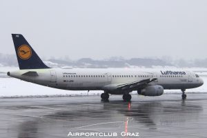 Lufthansa Airbus 321-131 D-AIRB