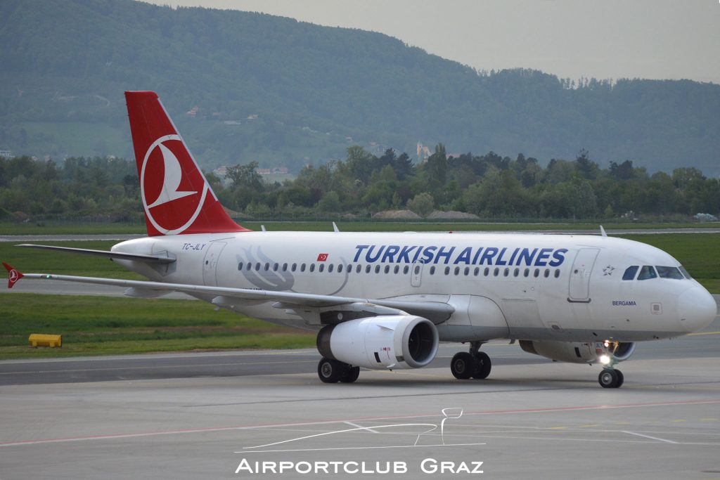 Turkish Airlines Airbus 319-132 TC-JLY