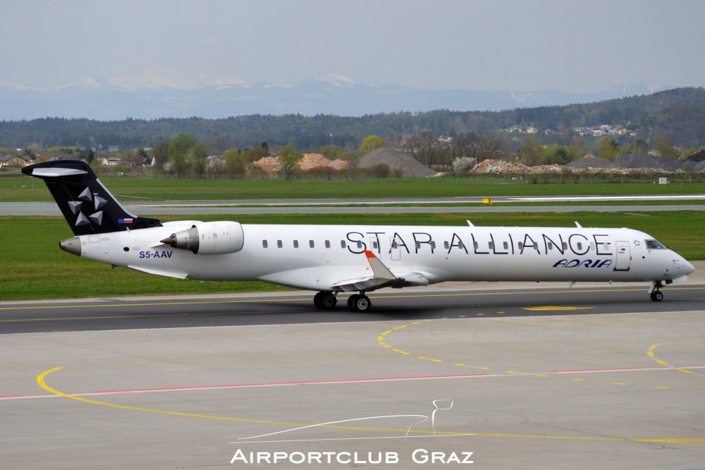 Adria Airways CRJ-900 S5-AAV