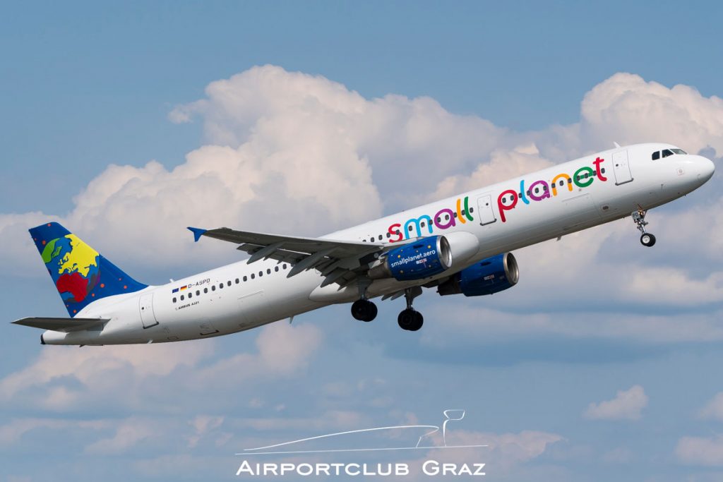Small Planet Airlines Airbus 321-211 D-ASPD