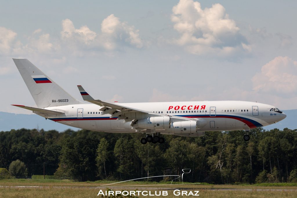 Rossiya - Special Flight Squadron Ilyushin IL-96-300 RA-96023