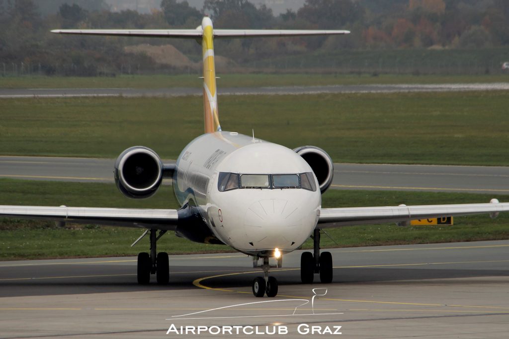 Trade Air Fokker 100 9A-BTD