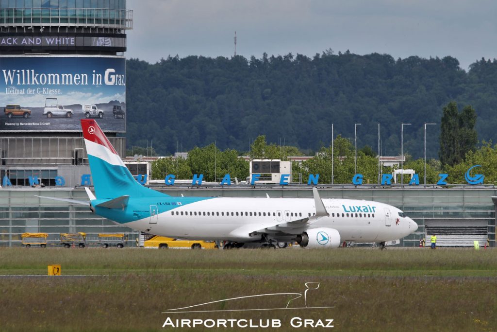 Luxair Boeing 737-86J LX-LBB