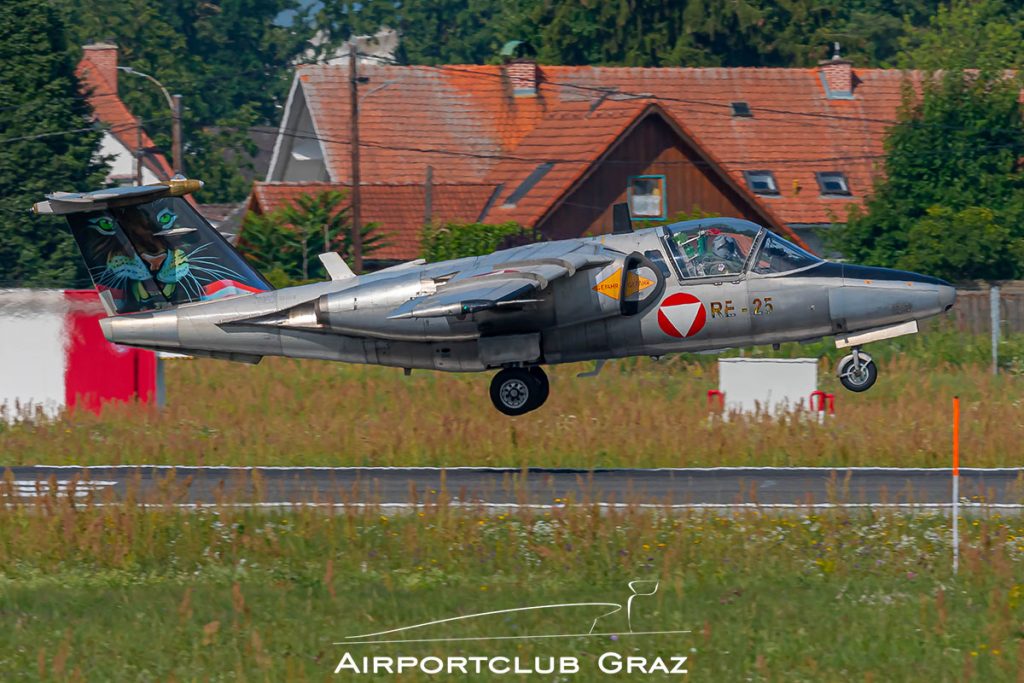 Bundesheer Saab 105OE RE-25