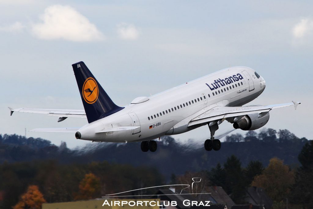 Lufthansa Airbus A319-112 D-AIBA
