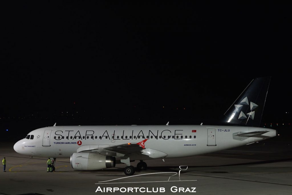 Turkish Airlines Airbus A319-132 TC-JLU