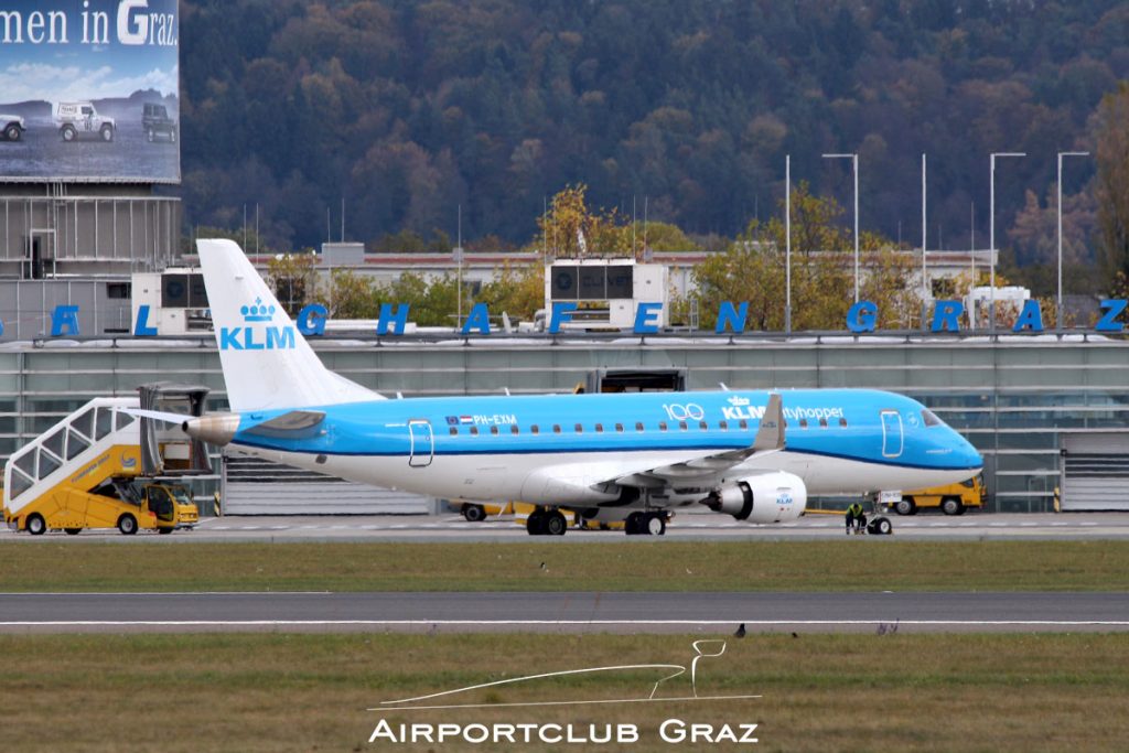 KLM Cityhopper Embraer 175 PH-EXM