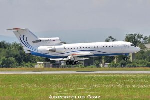 Rusjet Yakovlev Yak-42D RA-42423