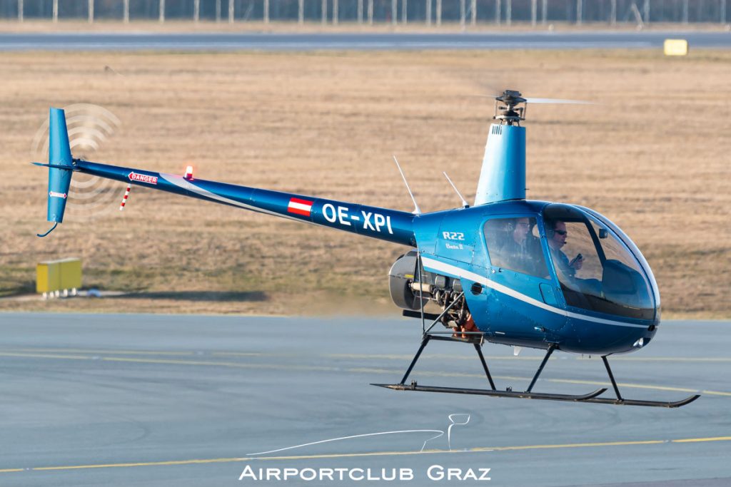 P & B Helitrade Robinson R22 Beta II OE-XPI