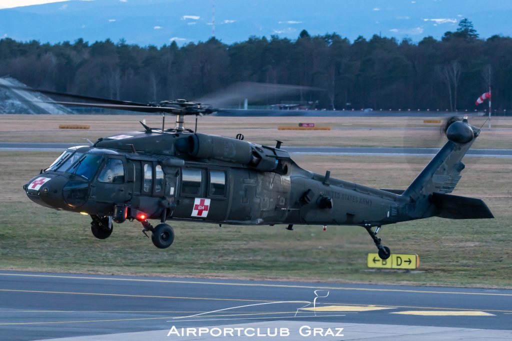 United States - US Army Sikorsky UH-60M Blackhawk 87-24614