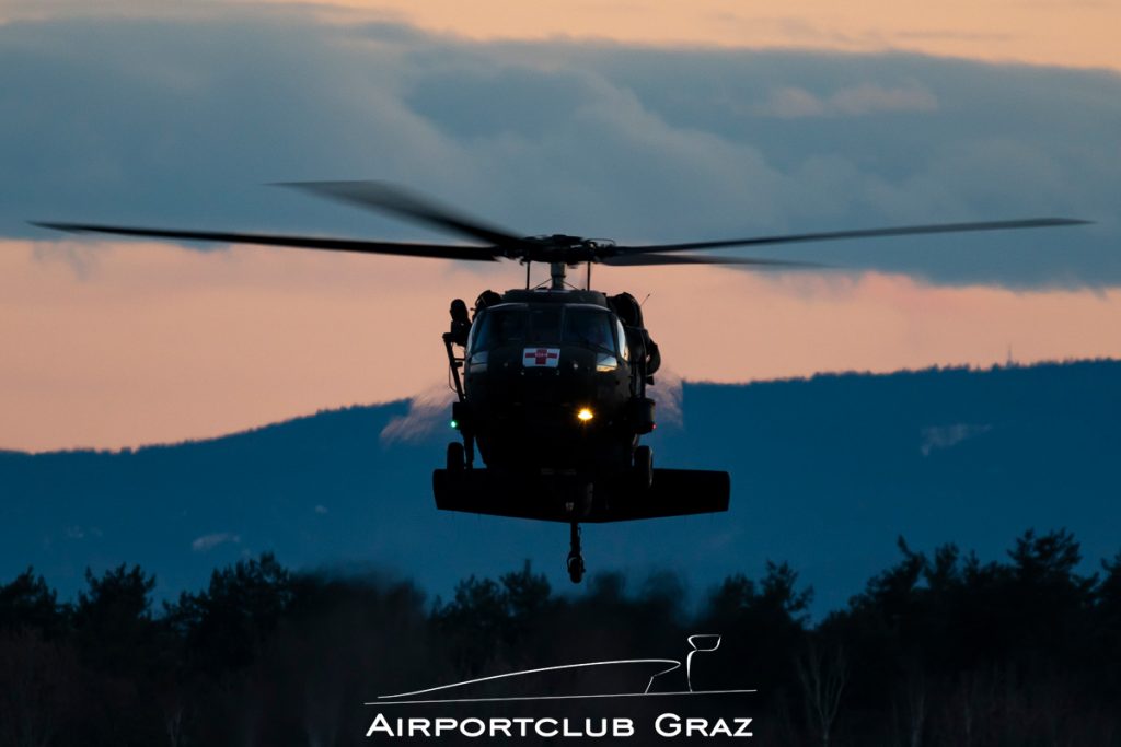 United States - US Army Sikorsky UH-60M Blackhawk 87-24614