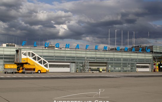Flughafen Graz versteigert Teile des alten Fuhrparks