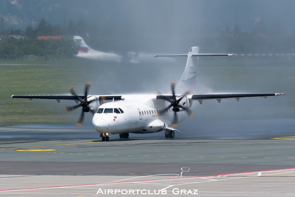 Sky Express ATR 42-500 SX-SIX