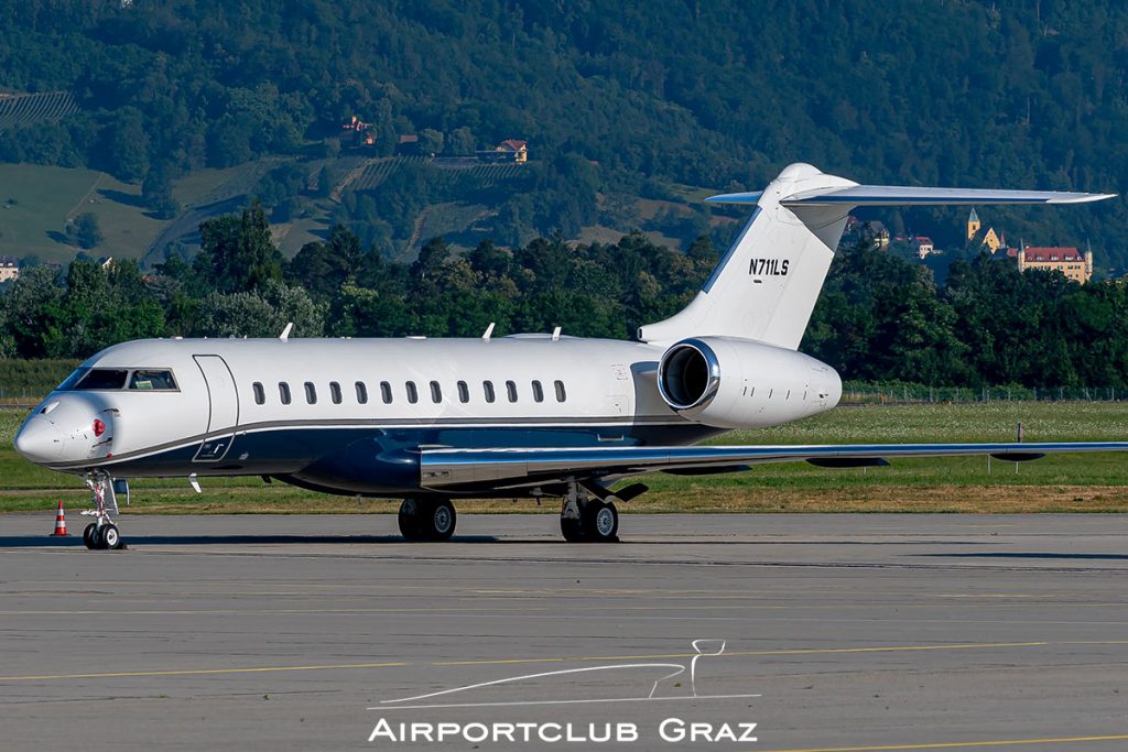 Wells Fargo Bombardier BD-700-1A10 Global 6000 N711LS