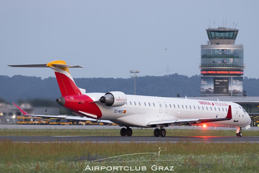 Air Nostrum CRJ-1000 EC-MVC