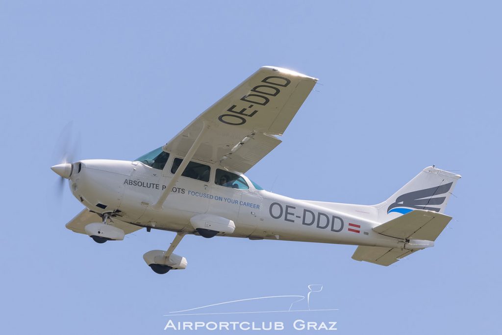 Absolute Pilots Cessna 172 OE-DDD