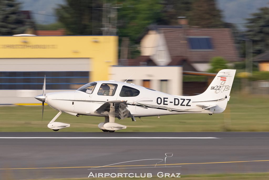 Fliegen für Jedermann Cirrus SR22-GTS OE-DZZ