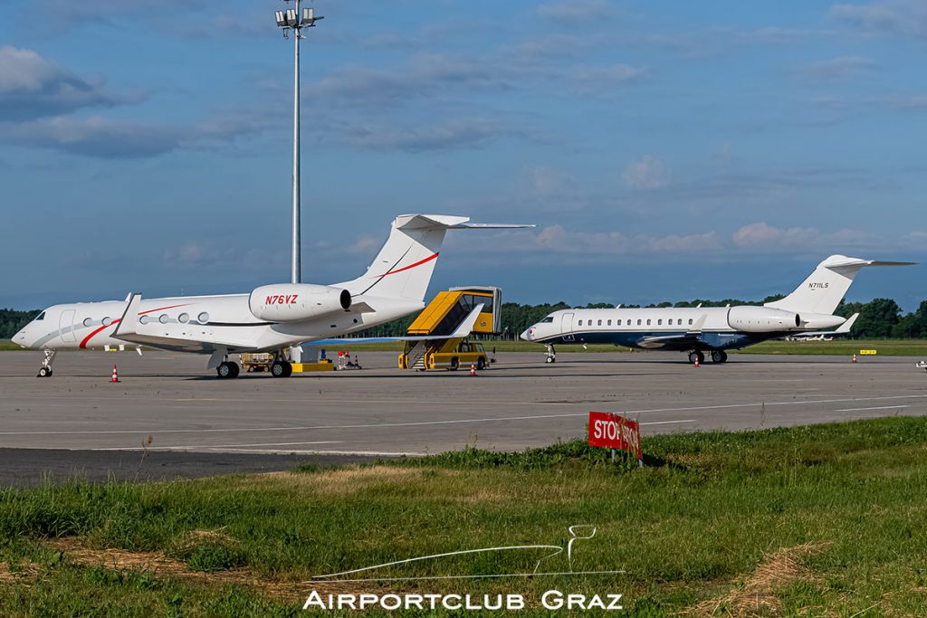 Gulfstream G550 N76VZ Bombardier Global 6000 N711LS