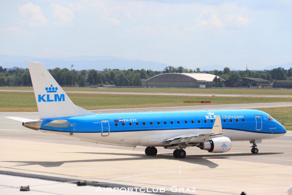 KLM Cityhopper Embraer 175 PH-EXX