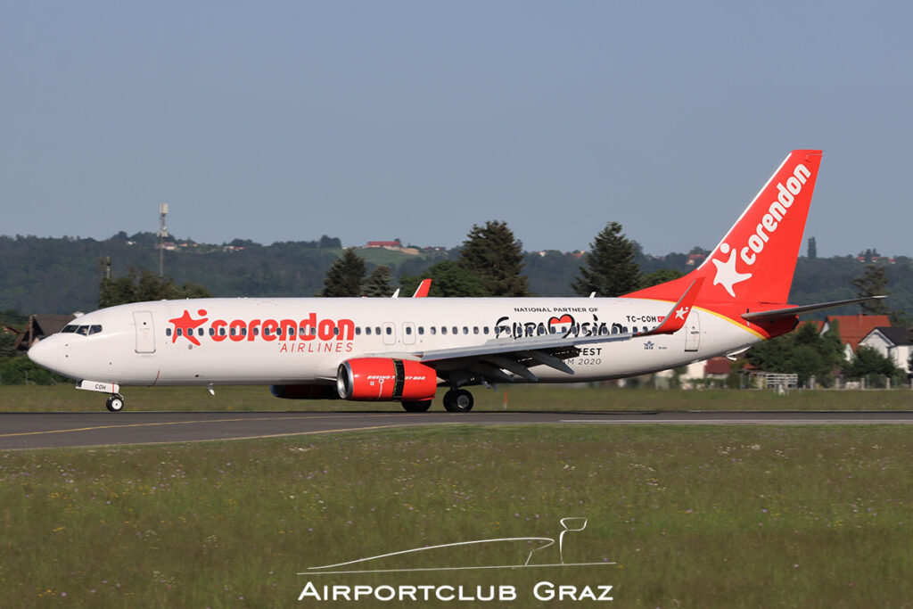 Corendon Airlines Boeing 737-8EH TC-COH