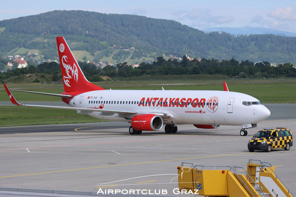 Corendon Airlines Boeing 737-8AS TC-TJY