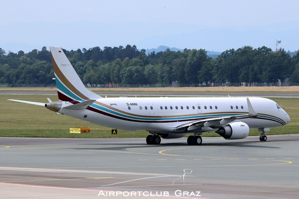 Air Hamburg Embraer 190 Lineage 1000 D-ANNI