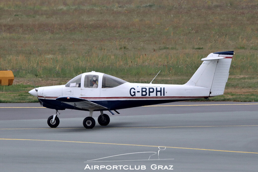 Piper PA-38-112 Tomahawk G-BPHI