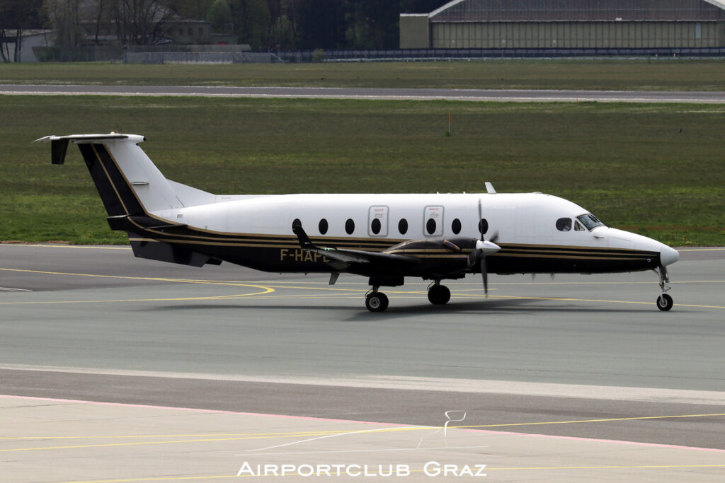 Twin Jet Beechcraft 1900D F-HAPE