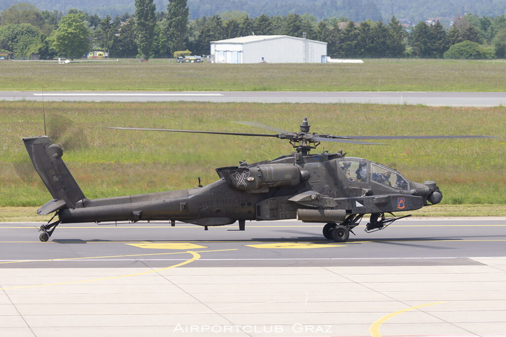 US Army Boeing AH-64 Apache 07-07038