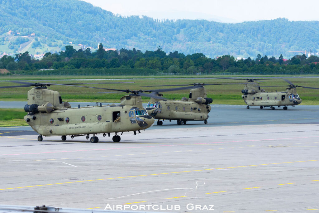 US Army Boeing CH-47F Chinook 13-08134