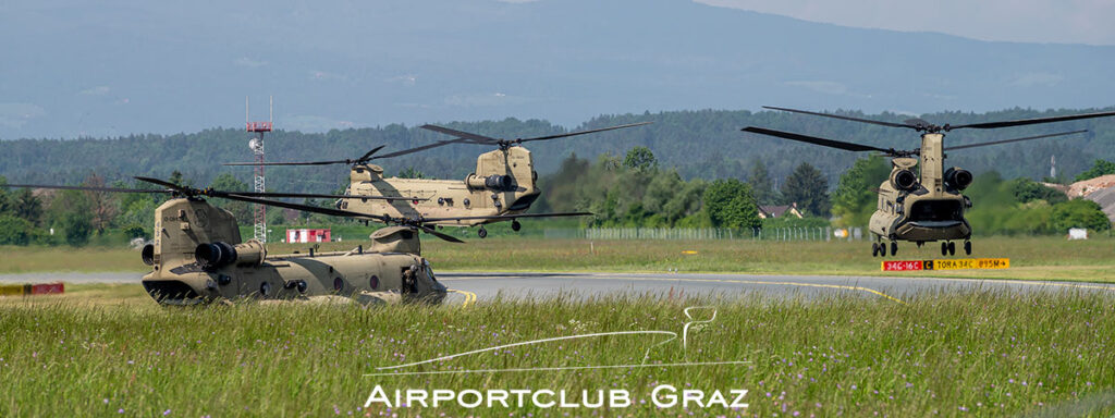 US Army Boeing CH-47F Chinook Flughafen Graz