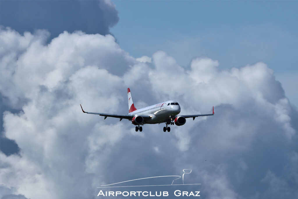 Austrian Airlines Embraer 195 OE-LWI