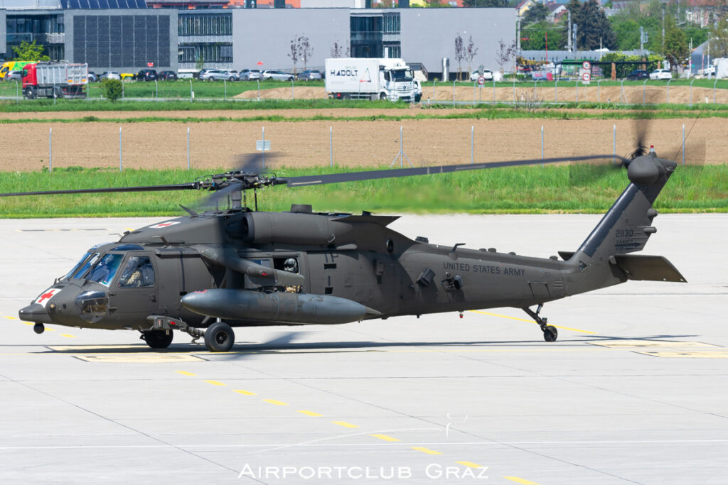 United States Army Sikorsky UH-60M Blackhawk 20-21130