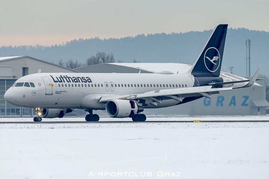 Lufthansa Airbus A320-214 D-AIZS