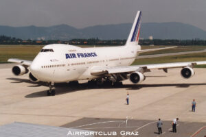 Air France Boeing 747-128 F-BPVP