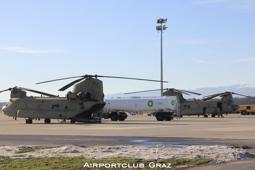 United States Army Boeing CH-47F Chinook 13-08133