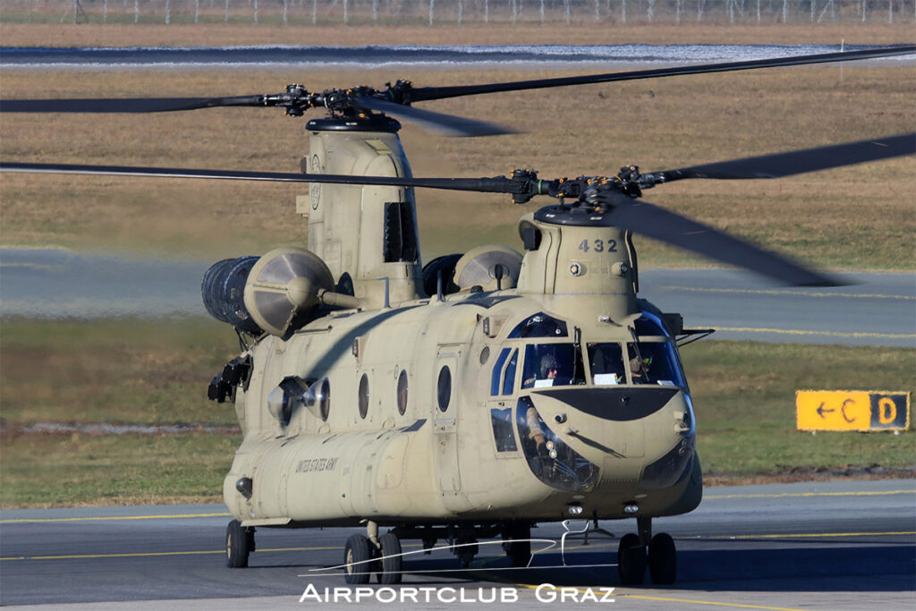 United States Army Boeing CH-47F Chinook 13-08432