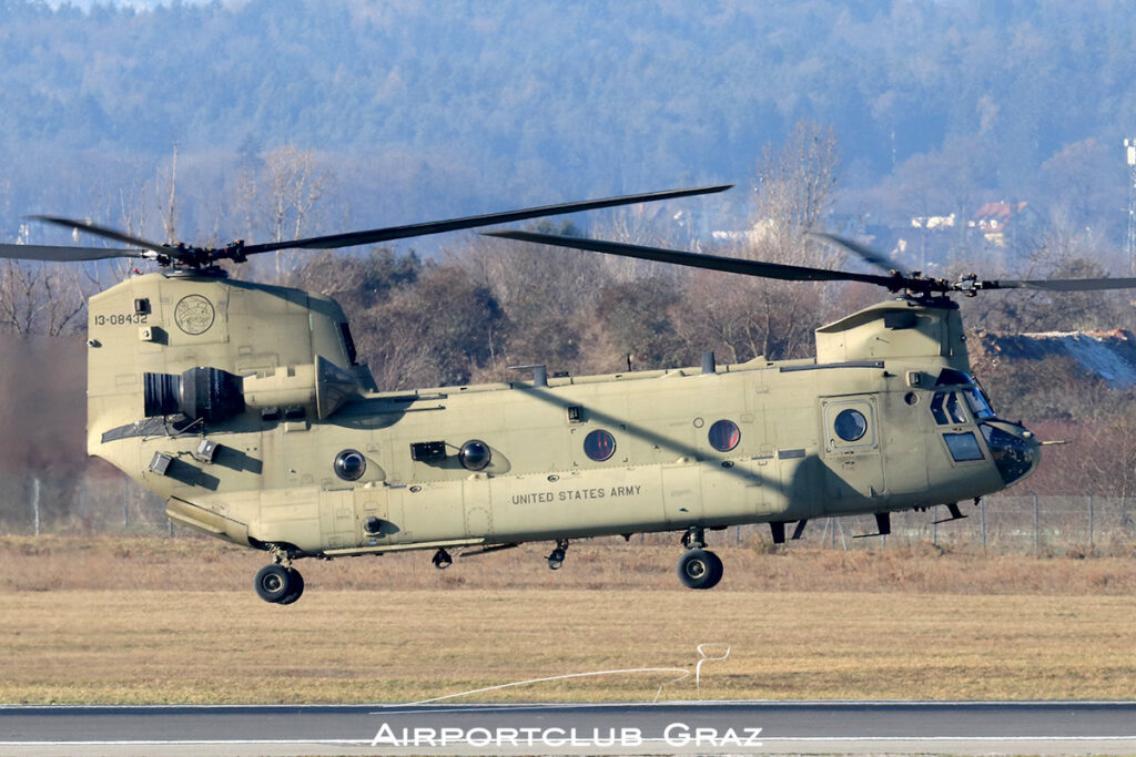 United States Army Boeing CH-47F Chinook 13-08432