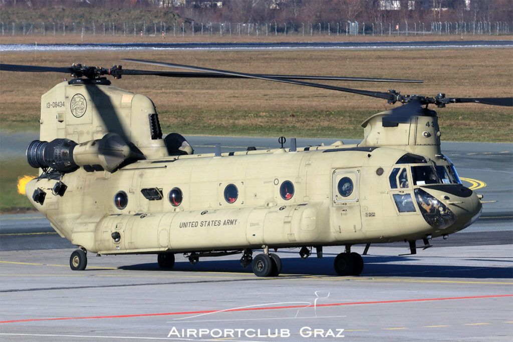 United States Army Boeing CH-47F Chinook 13-08434