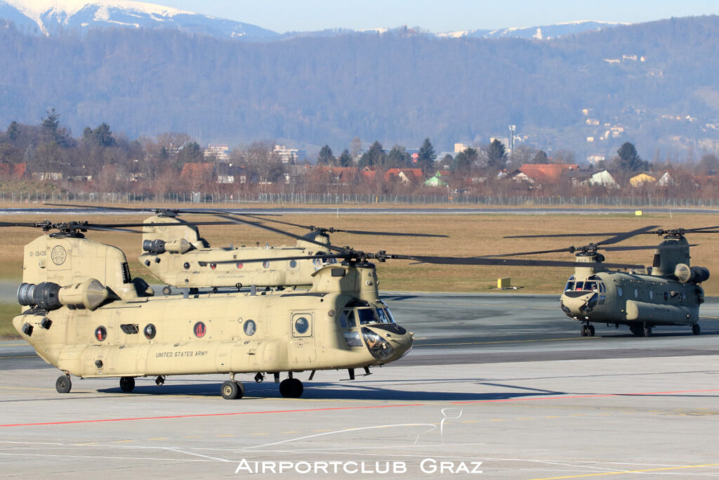 United States Army Boeing CH-47F Chinook 13-08436