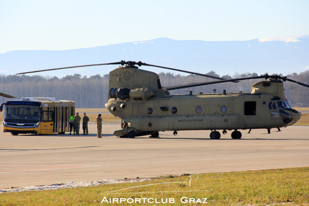 United States Army Boeing CH-47F Chinook 13-08436