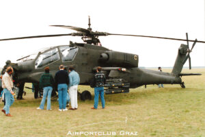 United States Army Boeing AH-64 Apache 70420