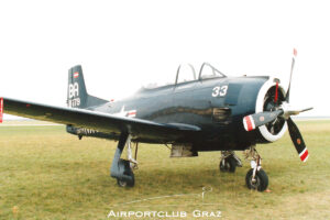 The Fyling Bulls North American T-28B Trojan OE-ESA