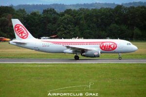Niki Airbus A320-232 OE-LOF
