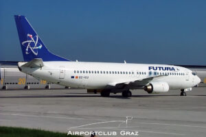 Futura Boeing 737-4Y0 EC-IOU