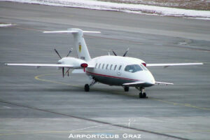 Foxair Piaggio P-180 Avanti I-FXRC
