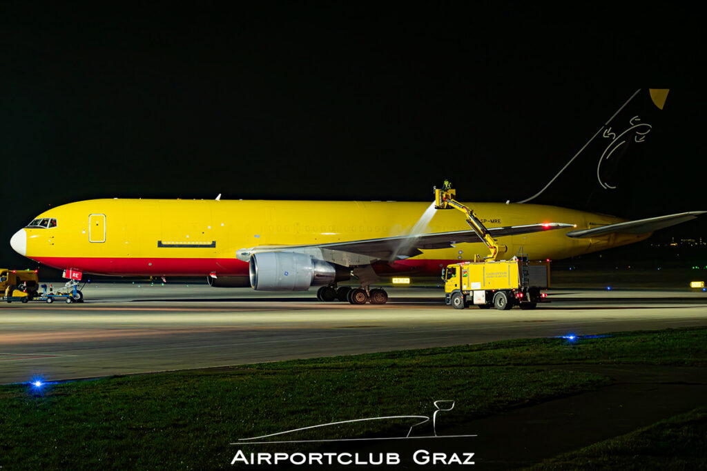 SkyTaxi Boeing 767-281(BDSF) SP-MRE