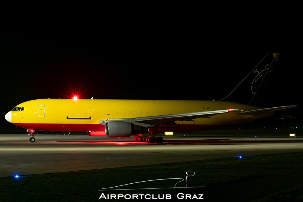 SkyTaxi Boeing 767-281(BDSF) SP-MRE